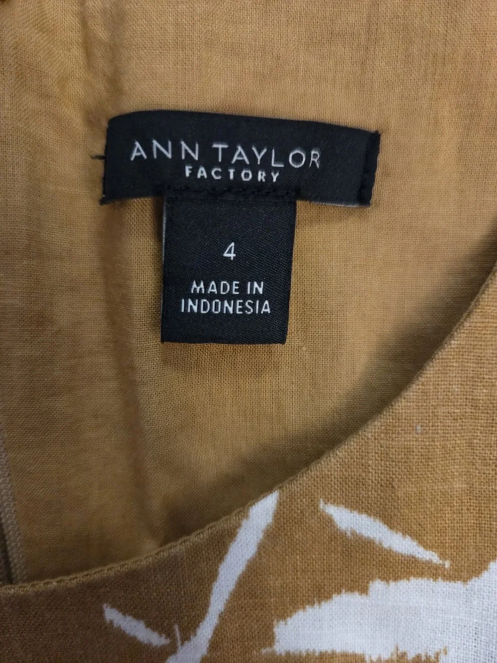Ann Taylor Dark Mustard and White Floral Sleeveless Midi Dress - Picture 5 of 5